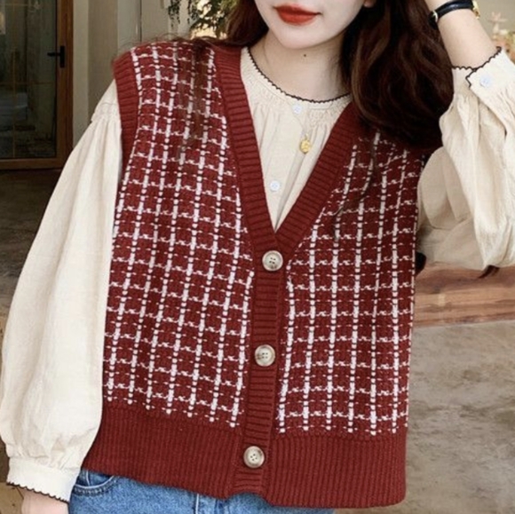 red checkered sweater vest - Picture 1 of 3